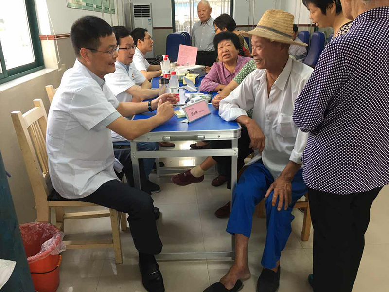 杭州萧山医院暑期青少年视力保护大型义诊